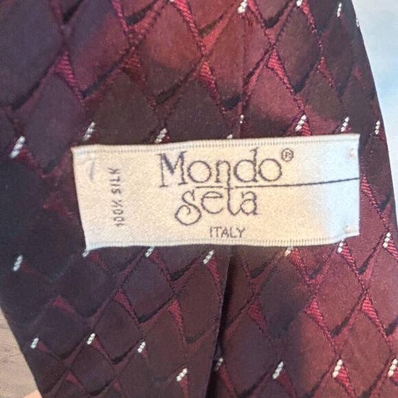 Mondo Seta 100% Silk Tie - Dark Burgundy - Picture 4 of 4